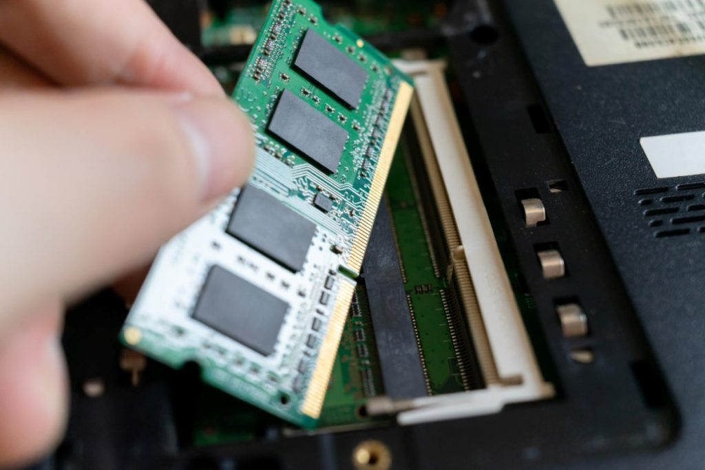 variedades de memoria RAM para tu laptop