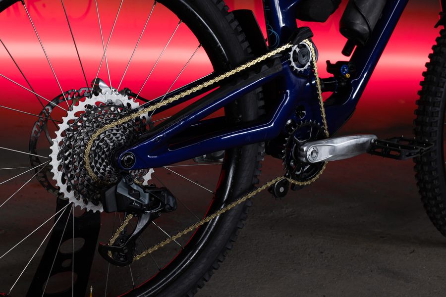 Componentes esenciales de transmisión para bicicleta de montaña