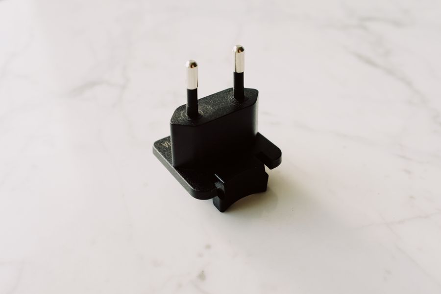 Adaptador eléctrico para prevención de fallas